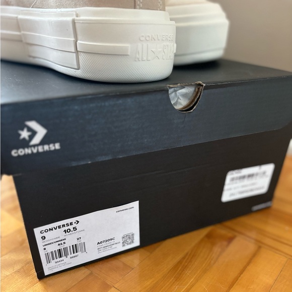 SOLD👟👟Converse
Chuck Taylor All Star Cruise - High top sneakers - Picture 4 of 4